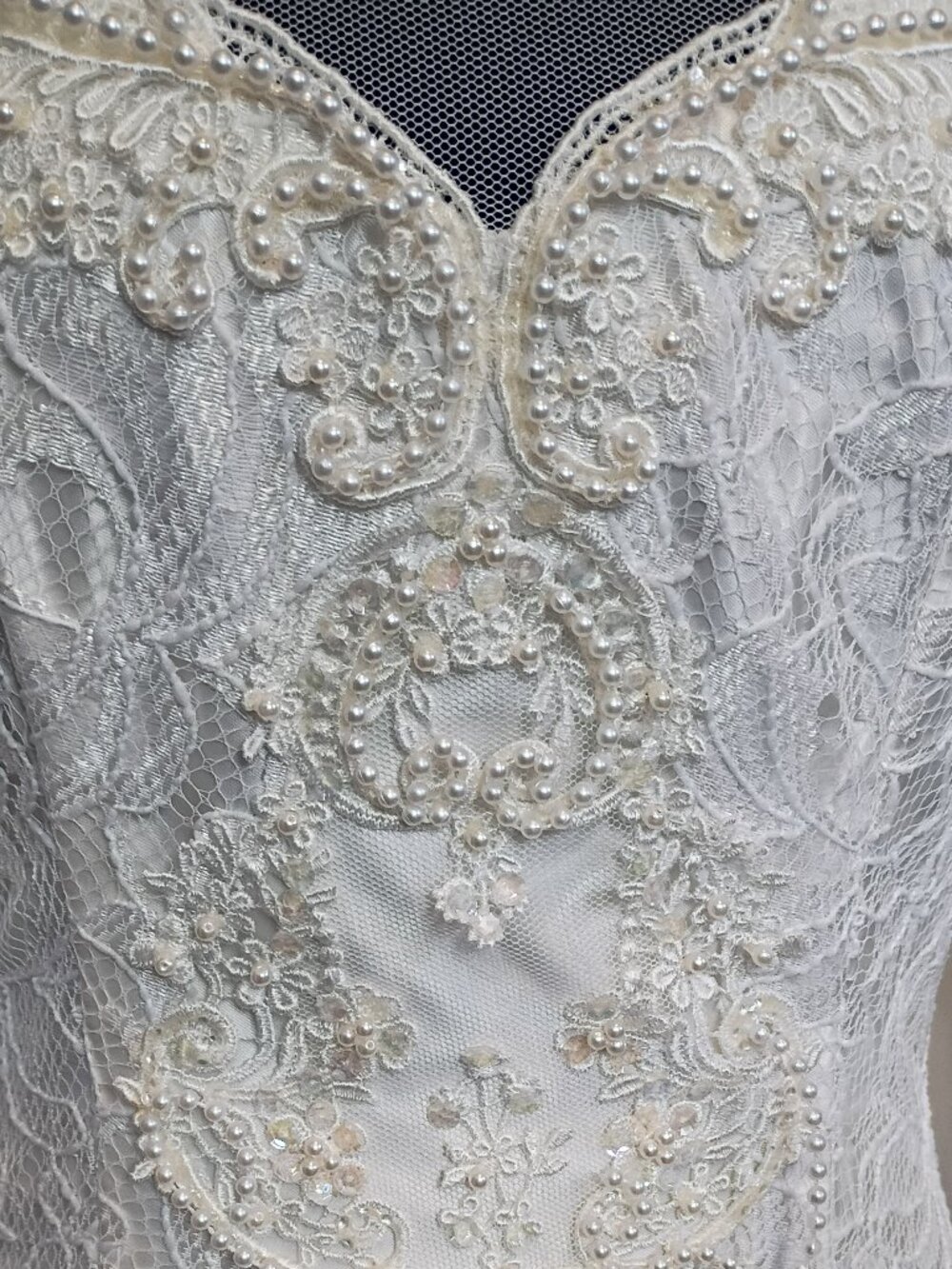 Vintage Ivory Silk Satin Lace Wedding Dress Sz 8 - Picture 6 of 11